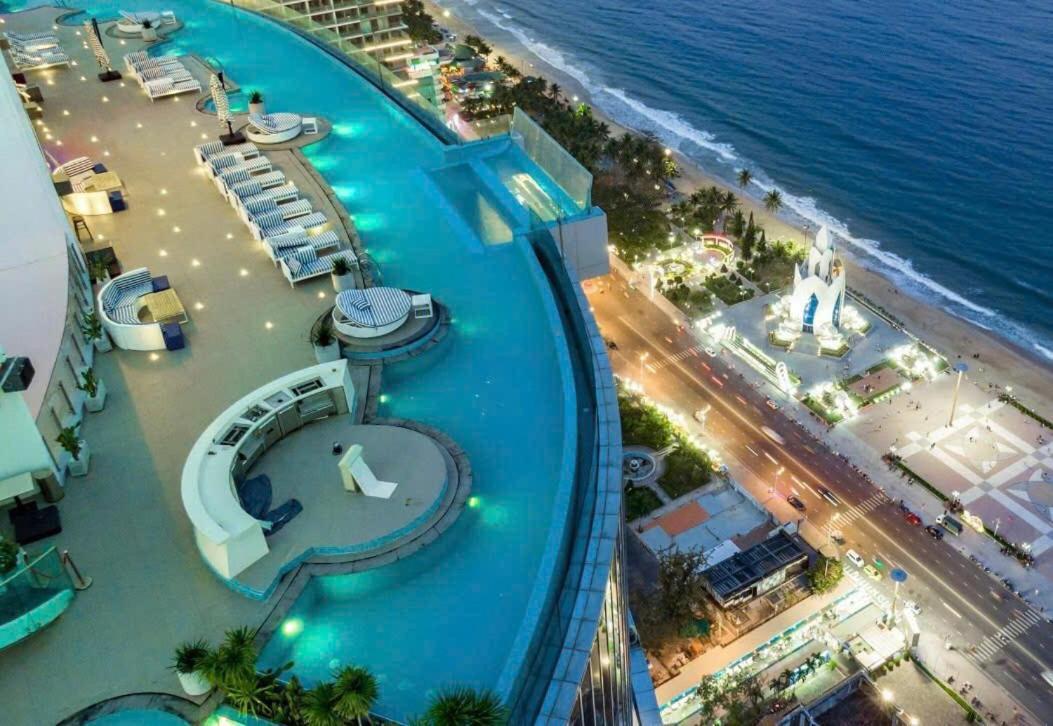 Cozy Panorama Apartment In Front Of The City Center Beach Нячанг Экстерьер фото