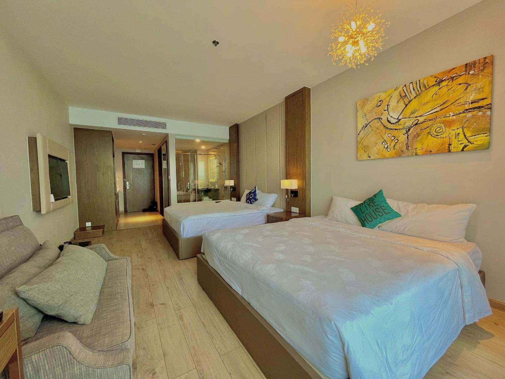 Cozy Panorama Apartment In Front Of The City Center Beach Нячанг Экстерьер фото