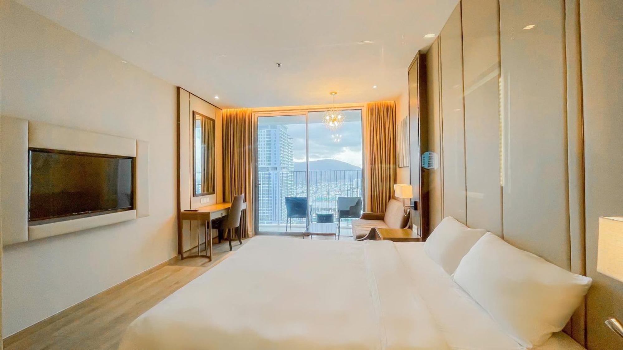 Cozy Panorama Apartment In Front Of The City Center Beach Нячанг Экстерьер фото